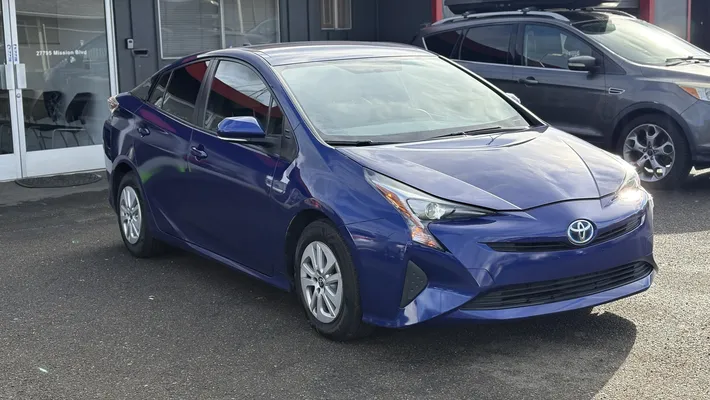 2016 TOYOTA Prius Two