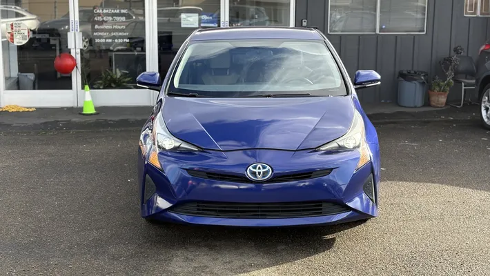 2016 TOYOTA Prius Two