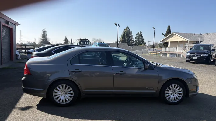 2010 FORD Fusion Hybrid