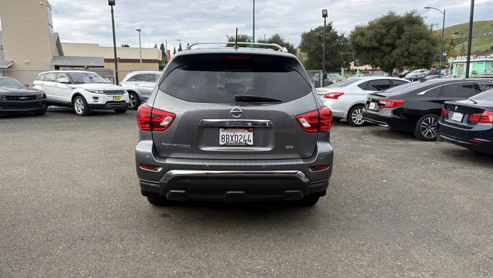 2017 NISSAN Pathfinder