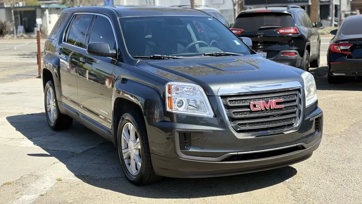 2017 GMC Terrain SLE 1