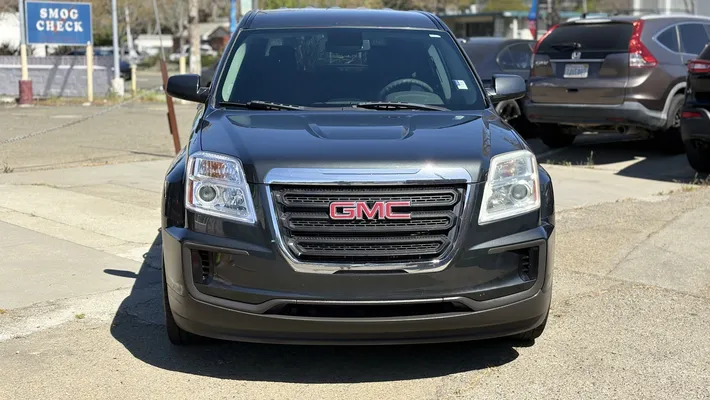 2017 GMC Terrain SLE 1