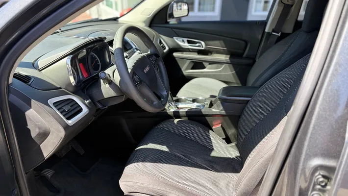 2017 GMC Terrain SLE 1