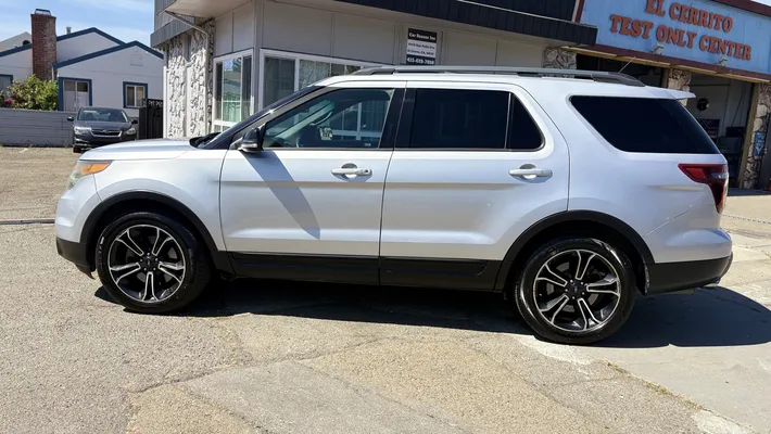 2015 FORD Explorer Sport