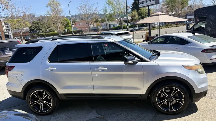 2015 FORD Explorer Sport