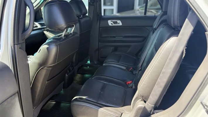 2015 FORD Explorer Sport