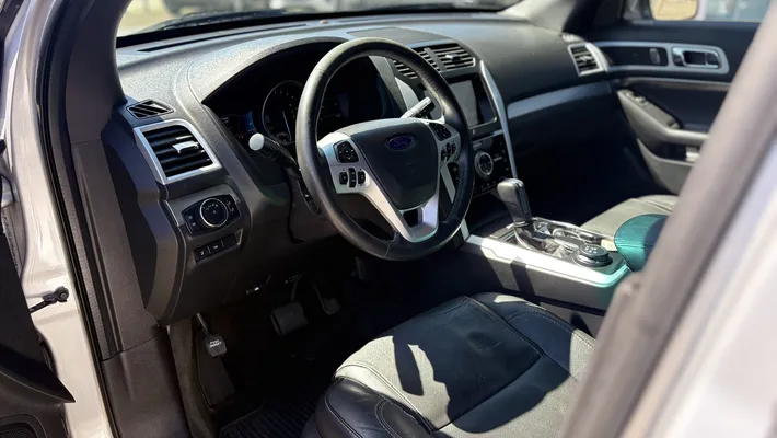 2015 FORD Explorer Sport