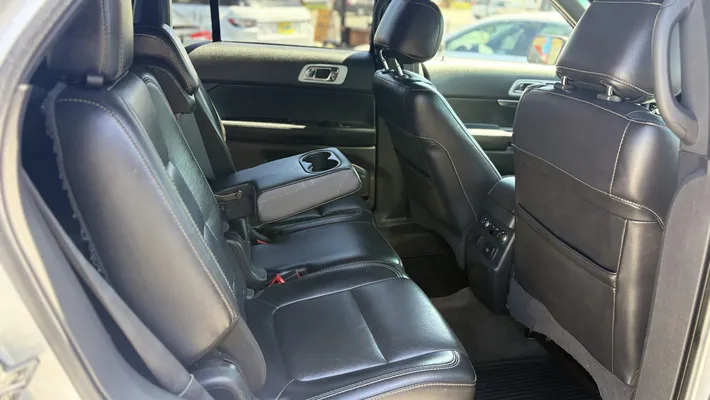 2015 FORD Explorer Sport