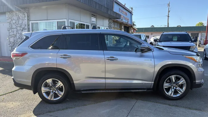 2016 TOYOTA Highlander  Limited Platinum Hybrid