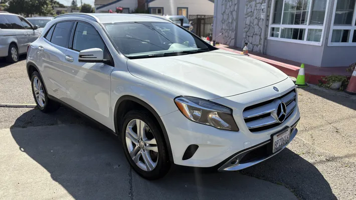 2017 MERCEDES-BENZ  GLA250-4MATIC
