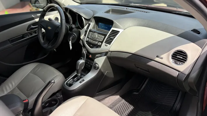 2012 CHEVROLET Cruze 2LS