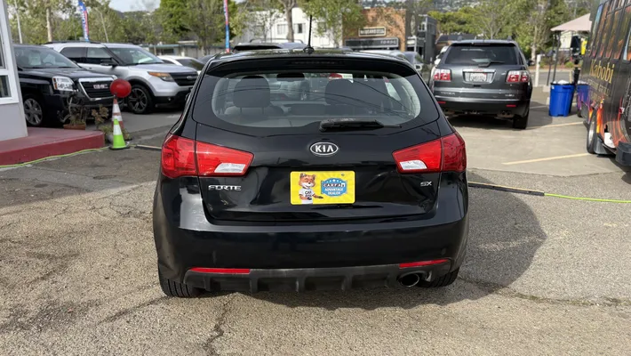 2011 KIA Forte HGS