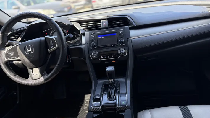 2017 HONDA Civic LX