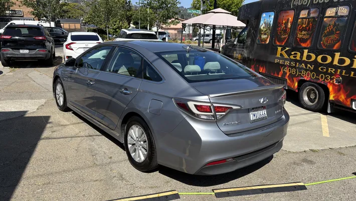 2016 HYUNDAI Sonata Hybrid