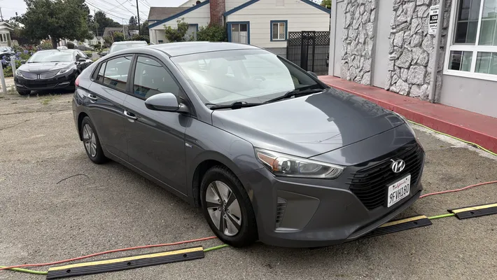 2019 HYUNDAI Ioniq Blue Hybrid