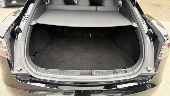 2017 TESLA Model S