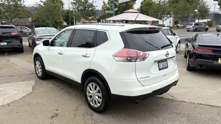 2015 NISSAN Rogue