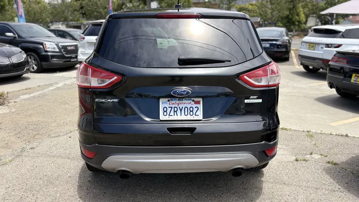 2015 FORD Escape SE