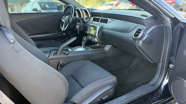 2015 CHEVROLET Camaro 1LT