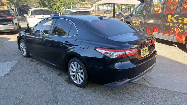 2019 TOYOTA Camry 