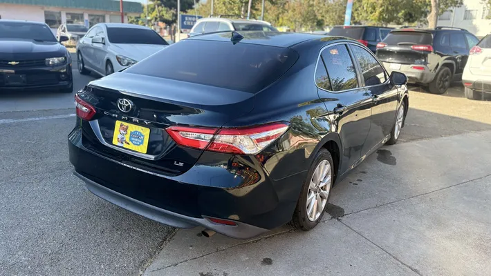 2019 TOYOTA Camry 