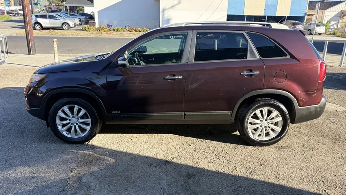 2011 KIA Sorento GLS