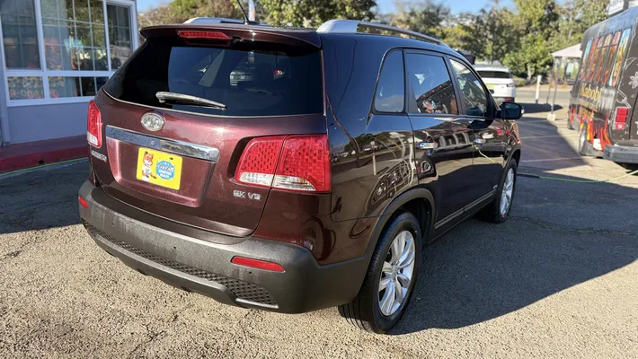 2011 KIA Sorento GLS