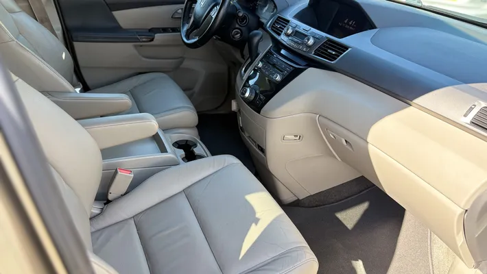 2012 Honda Odyssey 