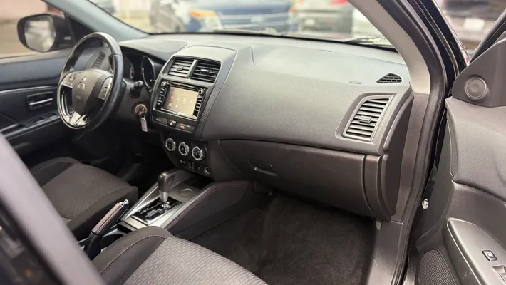 2018 MITSUBISHI Outlander Sport
