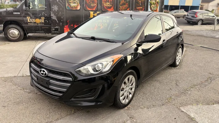 2016 HYUNDAI Elantra GT Hatchback 4D