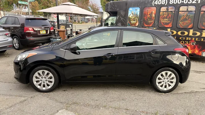 2016 HYUNDAI Elantra GT Hatchback 4D