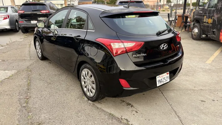 2016 HYUNDAI Elantra GT Hatchback 4D
