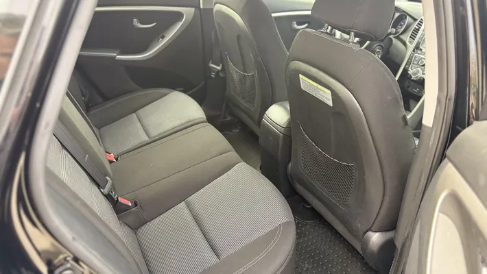 2016 HYUNDAI Elantra GT Hatchback 4D