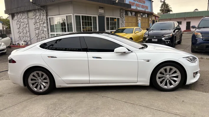 2016 TESLA Model S AWD