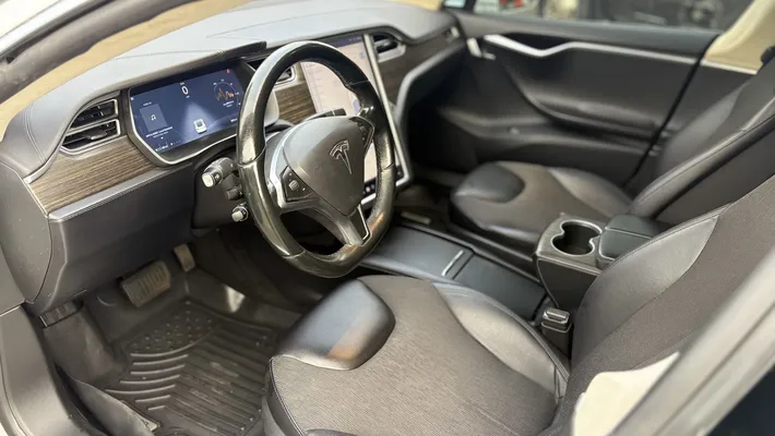 2016 TESLA Model S AWD