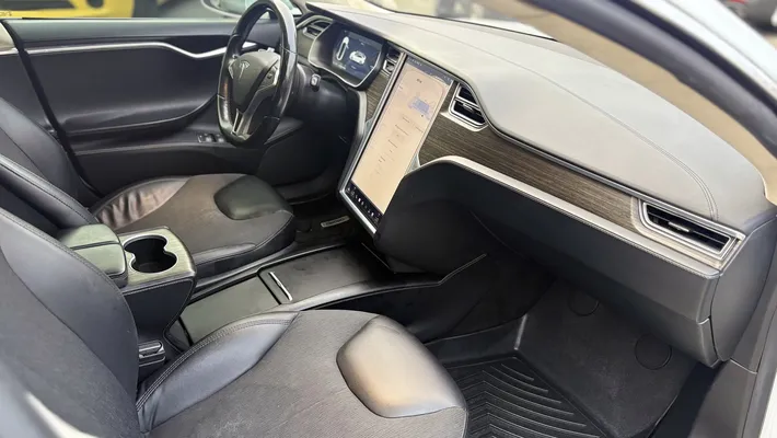 2016 TESLA Model S AWD