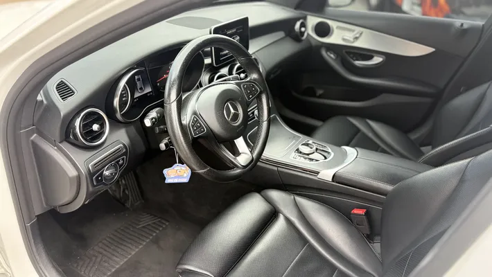 2018 MERCEDES-BENZ C-Class C300