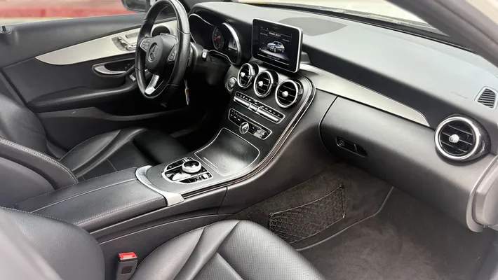 2018 MERCEDES-BENZ C-Class C300