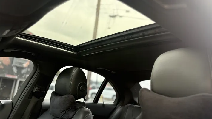 2018 MERCEDES-BENZ C-Class C300