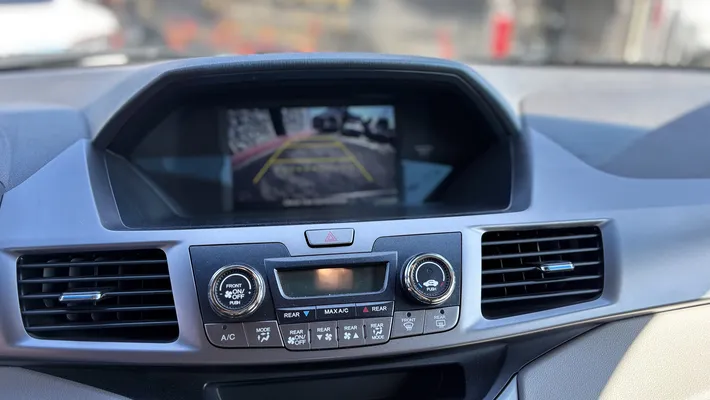 2016 HONDA Odyssey LX