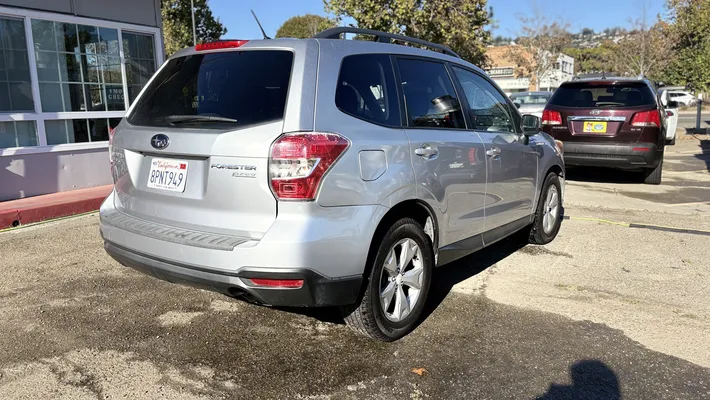2014 SUBARU Forester Premium